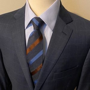 Men’s Luxury Suit.